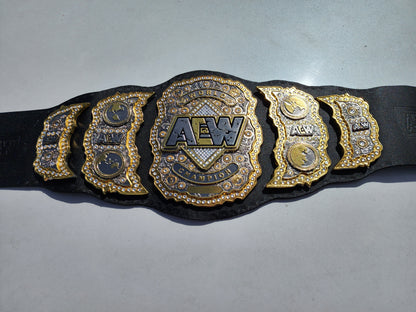 AEW Triple layer World Championship Belt Replica – Adult Size Wrestling Title Belt  Premium Collectible Fan Gift 4mm Zinc